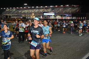 BIB: 
                            <button type="button" onclick="openModal(23940951)" class="btn btn-primary btn-sm float-right btn-popup" data-toggle="modal" data-target=".modal-high-quality">
                        <i class="fas fa-shopping-cart"></i> Add to Cart
                    </button>
                                            <button type="button" onclick="isThisMe(23940951, true)" class="btn btn-success btn-sm float-right btn-popup btn-isme hidden" data-toggle="tooltip" data-placement="bottom" title="นี่คือรูปของคุณใช่ไหม คลิกที่นี่เพื่อเอาเข้าอัลบั้ม">
                        <i class="fas fa-plus"></i> Add to album
                    </button>
                    <button type="button" onclick="isThisMe(23940951, false)" class="btn btn-warning btn-sm float-right btn-popup btn-isnotme hidden">
                        <i class="fas fa-ban"></i> Remove from album
                    </button>